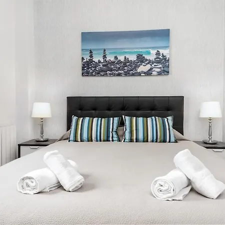 -malagasunapts- Modern Citycentre Pool&parking * Malaga