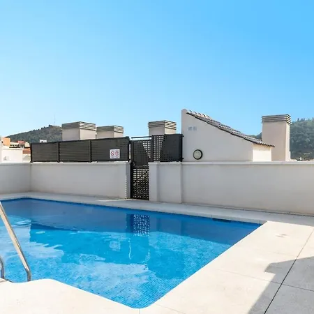 -malagasunapts- Modern Citycentre Pool&parking Apartment Malaga